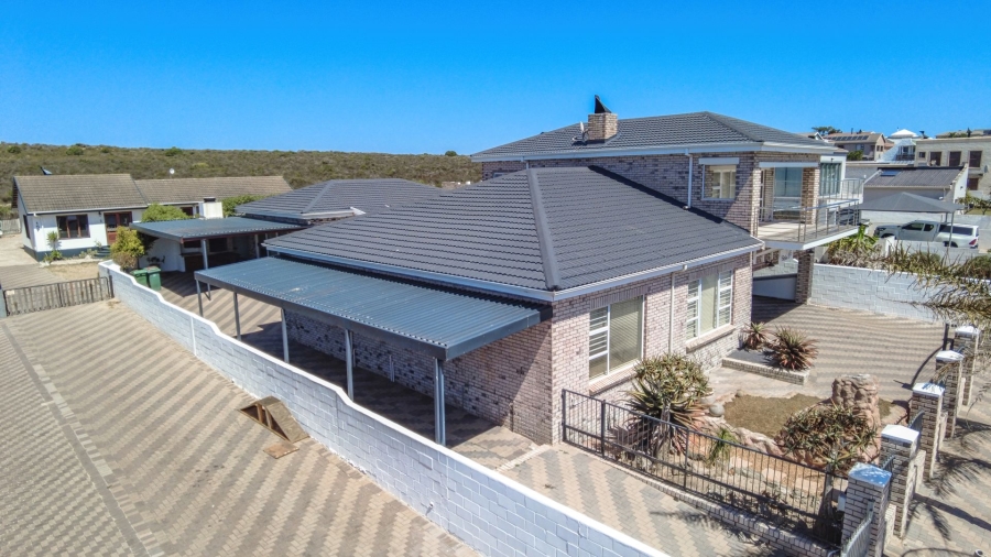 To Let 5 Bedroom Property for Rent in Myburgh Park Western Cape